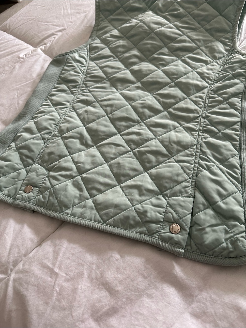 Kenar Quilted Sleeveless Vest in Mint Green size large - Picture 7 of 12